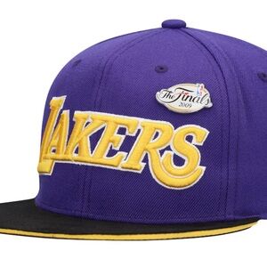 Los Angeles Lakers “The Finals 2009” Pinned Purple SnapBack Mitchell & Mess